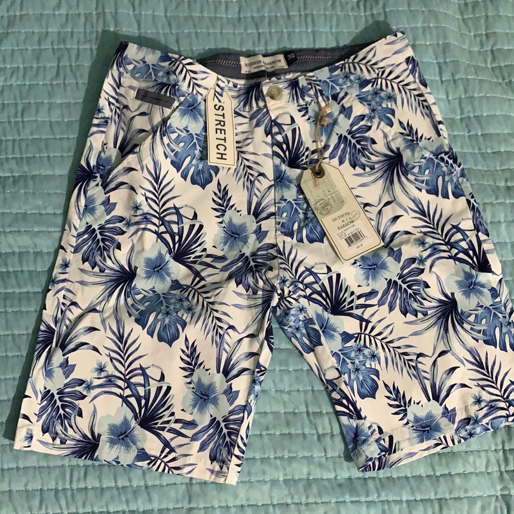 Hudson & Barrow Men’s golf shorts BUNDLE 2/$20